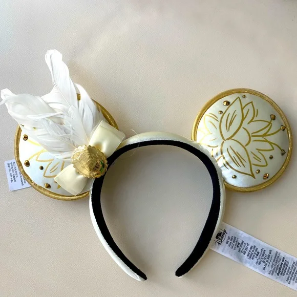 NEW! 2022 Disney Tiana White and Gold Minnie Ears Headband New White and Gold Tiana-Themed Ears Sail into Disneyland  main image 3